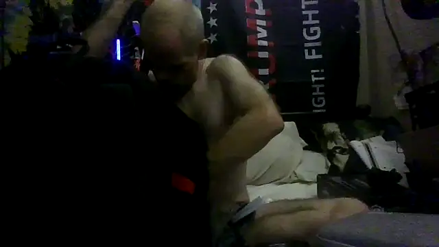 jaxx12369 online show from 10-19-25, 06:27