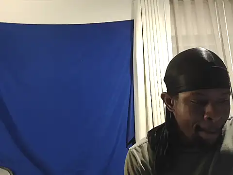 Snapshot of DrDickemDown88 chatting on 03-01-25, 06:46 DrDickemDown88 online show from 03-01-25, 06:46