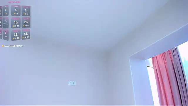 Feral  berry   online show from 09-19-25, 08:18