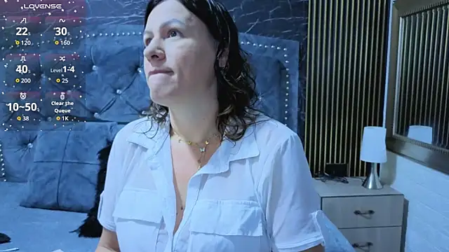 charlotte  G online show from 11-28-25, 09:53