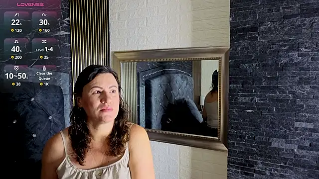 charlotte  G online show from 02-21-26, 10:17