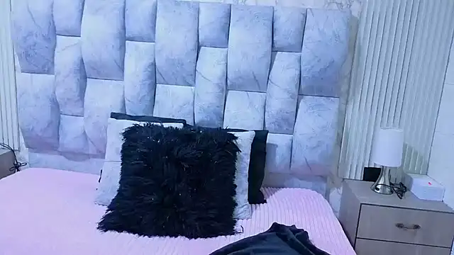 charlotte  G online show from 11-06-25, 11:25