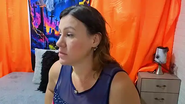 Snapshot of charlotte__G chatting on 10-07-25, 11:11 charlotte G online show from 10-07-25, 11:11