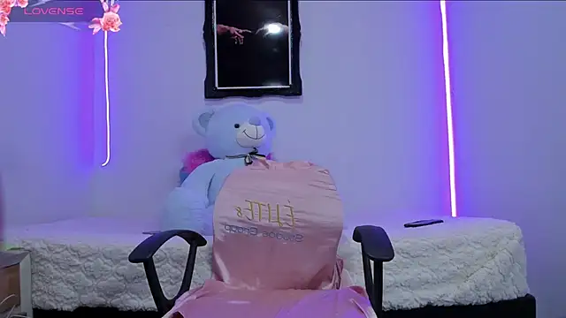 liz 25b online show from 11-14-25, 03:10