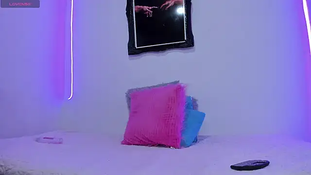 liz 25b online show from 10-07-25, 03:29