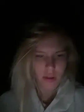 Snapshot of VoluptuousDreams chatting on 05-21-26, 03:09 VoluptuousDreams online show from 05-21-26, 03:09