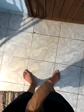 Snapshot of vintin21cm chatting on 10-05-25, 02:46 vintin21cm online show from 10-05-25, 02:46