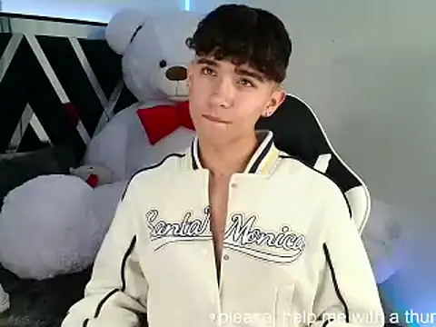 Niico Cruz online show from 02-02-25, 06:25