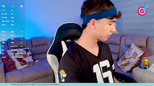 Niico Cruz online show from 12-17-25, 10:48