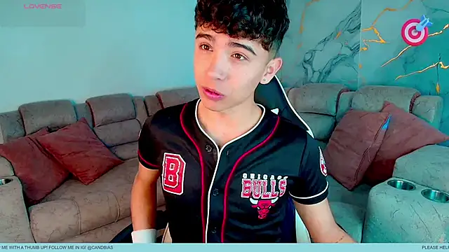 Niico Cruz online show from 02-10-26, 10:42