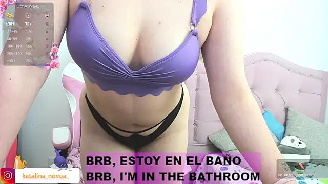 Katalina novoa online show from 11-07-25, 01:43