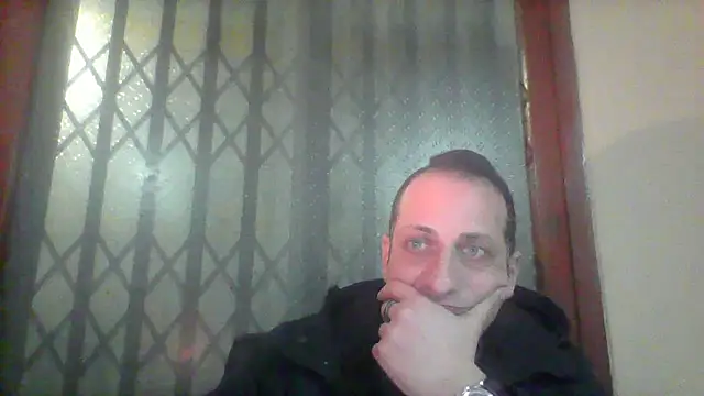 Snapshot of margiale84 chatting on 03-06-25, 06:26 margiale84 online show from 03-06-25, 06:26