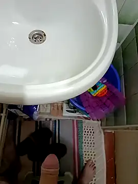 Tyhguhhijh online show from 12-14-25, 09:09