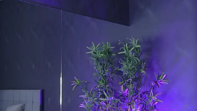 Snapshot of shayblonde chatting on 03-17-25, 01:08 shayblonde online show from 03-17-25, 01:08