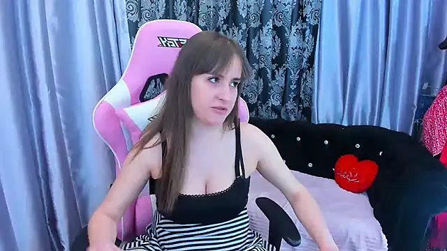 KamilaFoxy online show from 02-28-25, 04:21