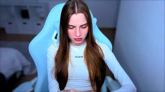 StellaLawless online show from 09-22-25, 08:15