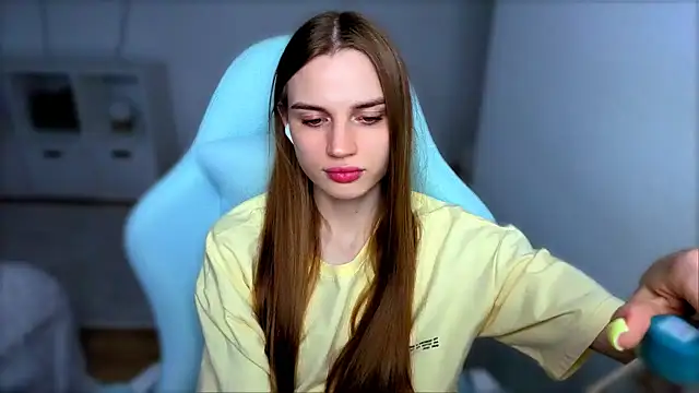 StellaLawless online show from 09-10-25, 08:30