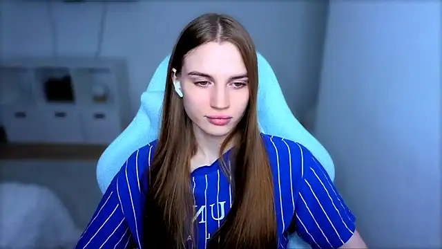 StellaLawless online show from 09-09-25, 08:29