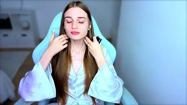 StellaLawless online show from 09-15-25, 08:53