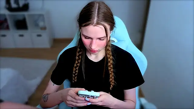 StellaLawless online show from 02-21-26, 11:01