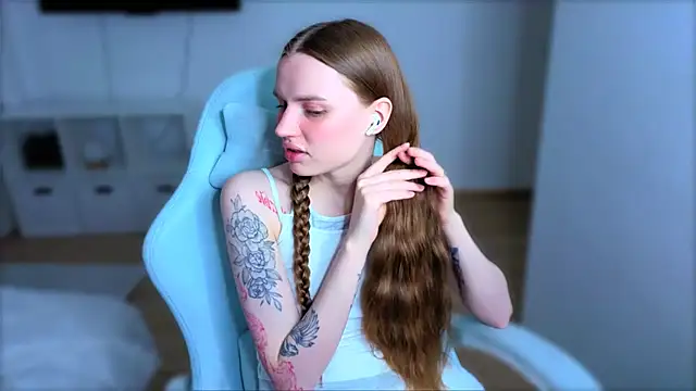 StellaLawless online show from 03-29-26, 10:50