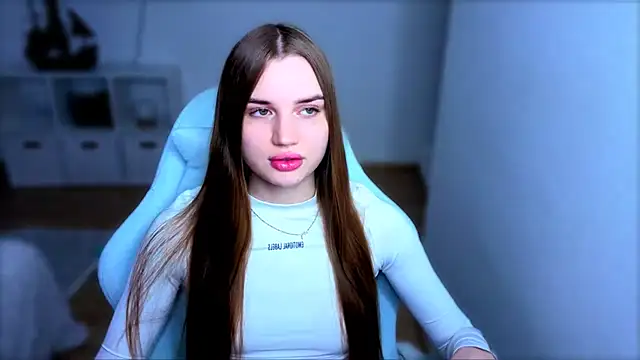 StellaLawless online show from 11-19-25, 07:58