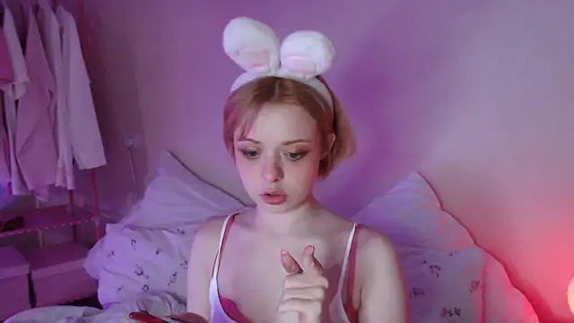 KatieMelone online show from 04-22-26, 10:38