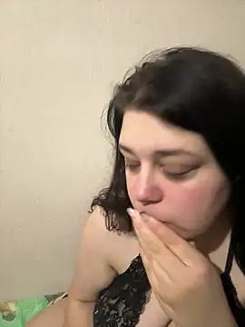 Snapshot of Vikkancs_X chatting on 02-19-25, 11:36 Vikkancs X online show from 02-19-25, 11:36