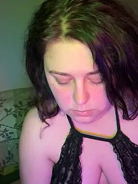 Snapshot of Vikkancs_X chatting on 03-22-25, 05:20 Vikkancs X online show from 03-22-25, 05:20