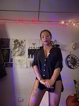 Snapshot of Kimber_666 chatting on 03-02-25, 03:34 Kimber 666 online show from 03-02-25, 03:34