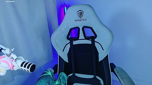 stephybrown online show from 10-26-25, 01:28