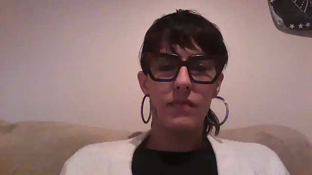 Snapshot of nickfxx chatting on 06-14-26, 09:49 nickfxx online show from 06-14-26, 09:49
