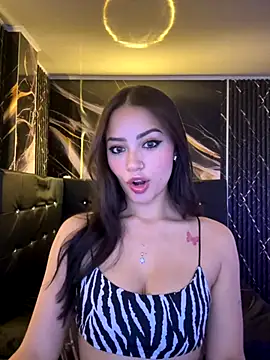 Snapshot of abbymnd chatting on 09-14-25, 07:03 abbymnd online show from 09-14-25, 07:03