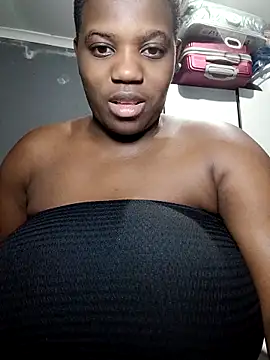 Bigchoccojugsxx online show from 01-14-26, 10:46