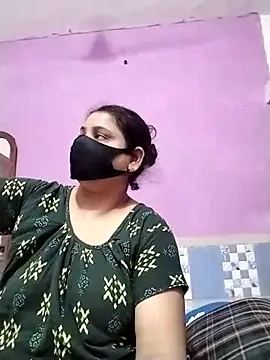 Snapshot of Ruksar-Pathan chatting on 03-19-25, 03:20 Ruksar-Pathan online show from 03-19-25, 03:20