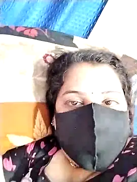 Snapshot of Ruksar-Pathan chatting on 02-27-25, 04:57 Ruksar-Pathan online show from 02-27-25, 04:57