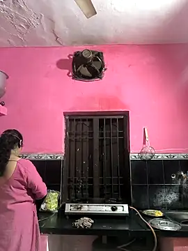 Ruksar-Pathan online show from 11-18-25, 02:53