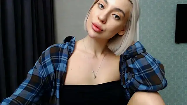 hot-sasha9 online show from 02-13-25, 07:31