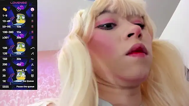 NEZUKO MITSURI online show from 09-27-25, 12:44