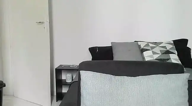 bbholli online show from 12-18-24, 06:25