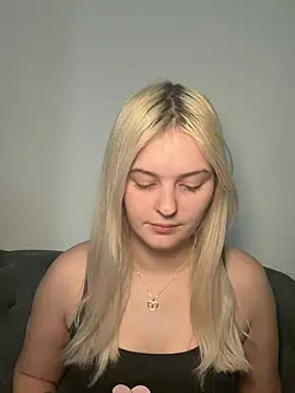 Allylove03 online show from 04-05-26, 06:31