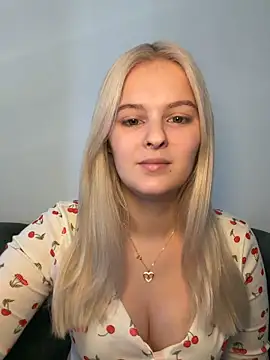 Allylove03 online show from 03-08-26, 08:17