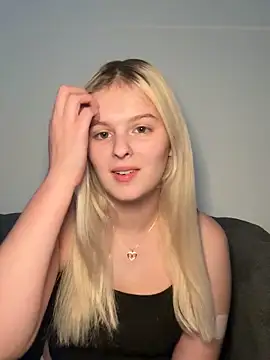 Allylove03 online show from 02-09-26, 03:21