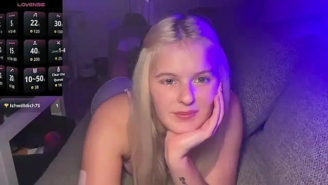 Allylove03 online show from 12-19-25, 04:38