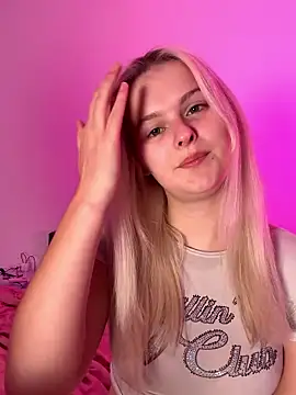 Allylove03 online show from 01-14-26, 08:45