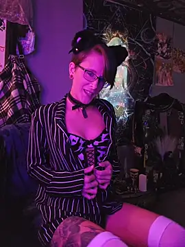 nephilaaranea online show from 04-06-26, 11:06