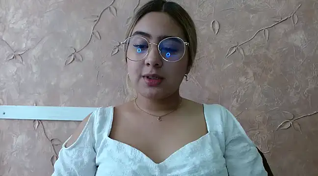 Miabonnett  online show from 03-15-25, 03:06