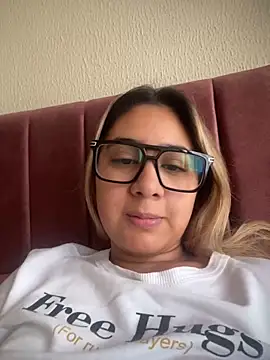 Miabonnett  online show from 03-03-26, 12:01