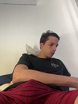 CamiloXx04 online show from 01-19-25, 09:23