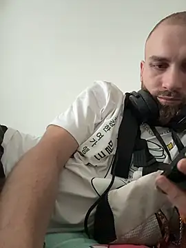 pervy devil online show from 09-26-25, 04:47